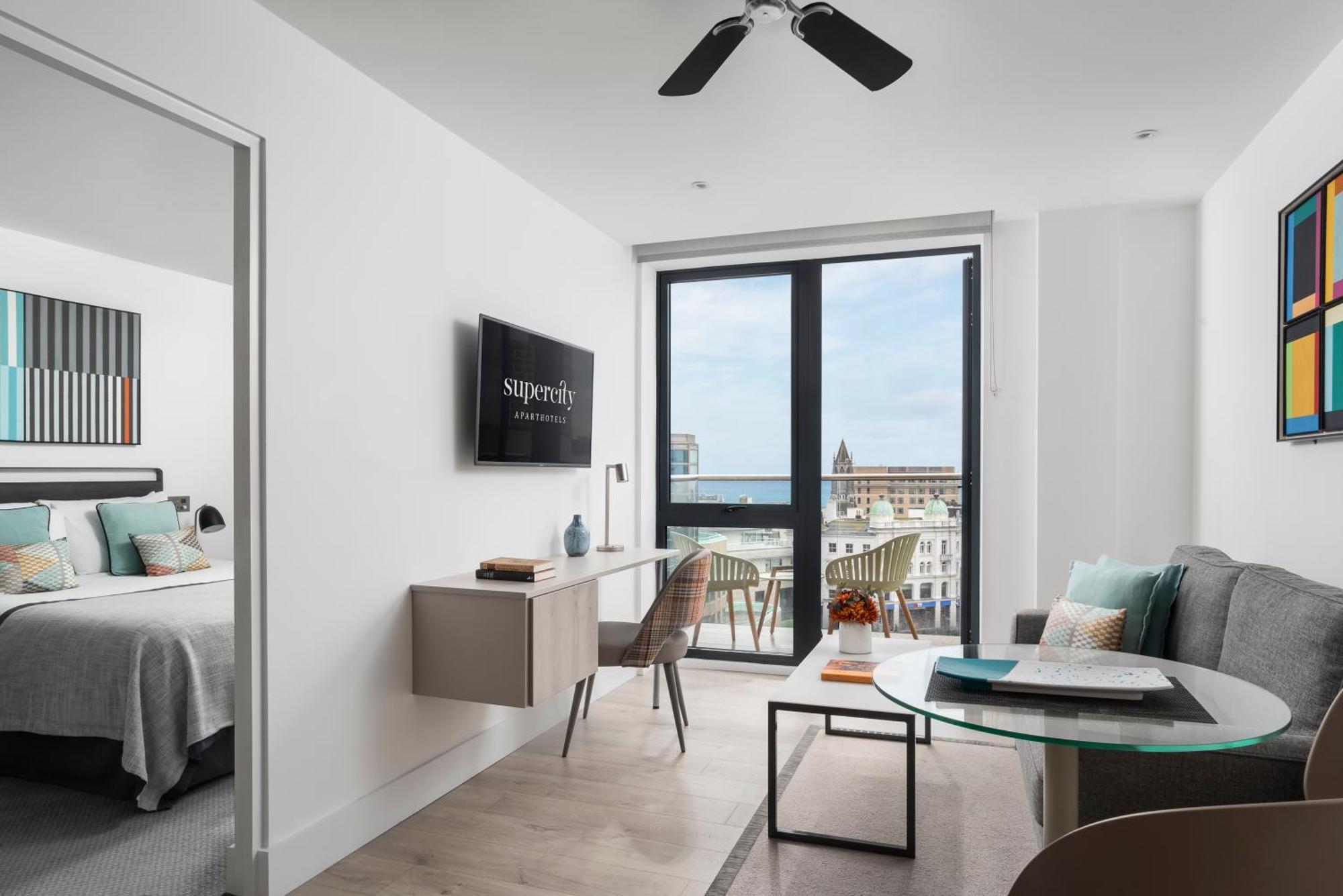 Q Square By Supercity Aparthotels Brighton Eksteriør bilde
