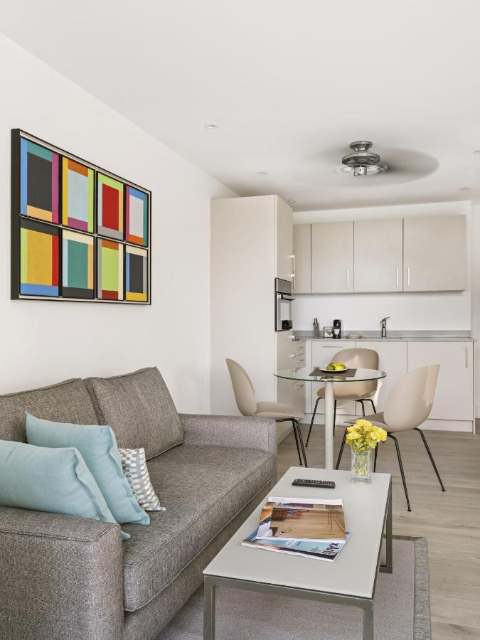 Q Square By Supercity Aparthotels Brighton Eksteriør bilde