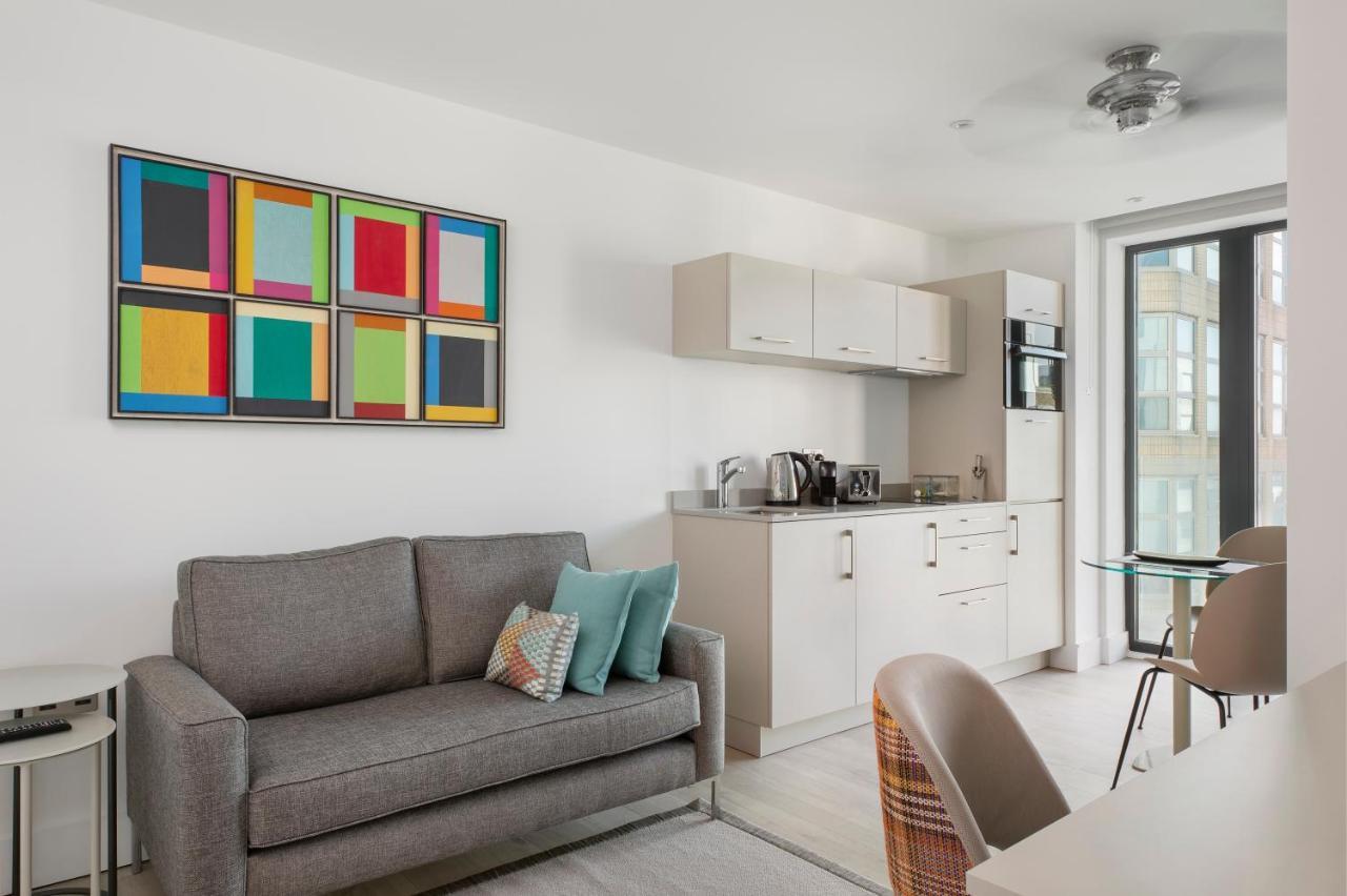 Q Square By Supercity Aparthotels Brighton Eksteriør bilde