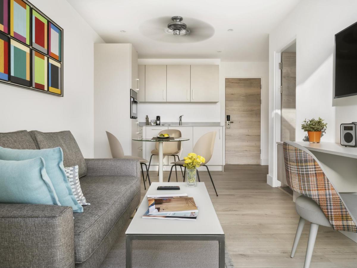 Q Square By Supercity Aparthotels Brighton Eksteriør bilde